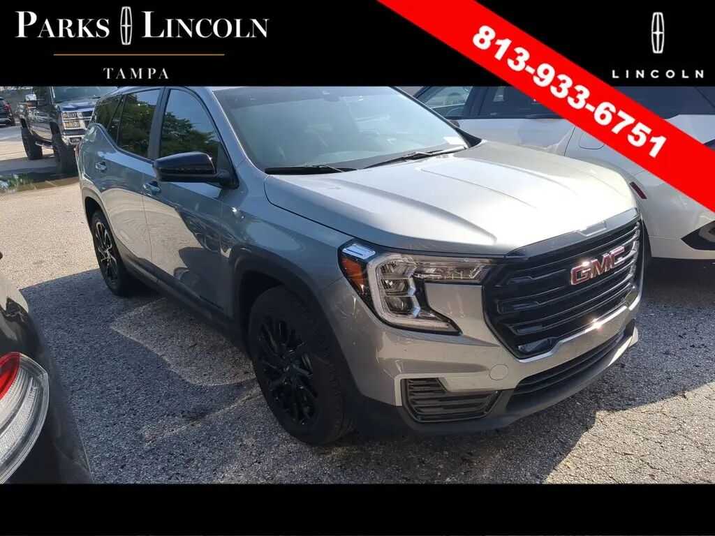 2024 GMC Terrain SLE — photo 1 of 15