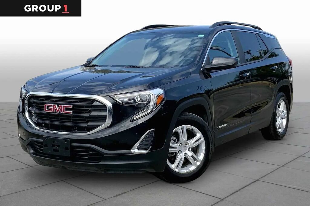 2021 GMC Terrain SLE — photo 1 of 13
