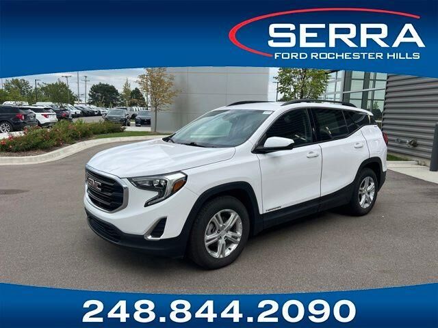 2020 GMC Terrain SLE — photo 1 of 13