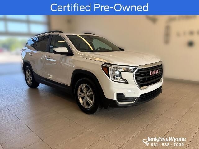 2022 GMC Terrain SLE — photo 1 of 24