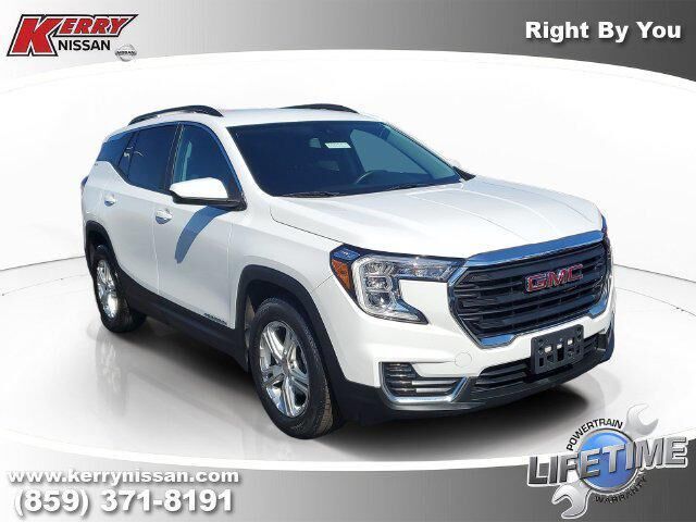 2022 GMC Terrain SLE — photo 1 of 13
