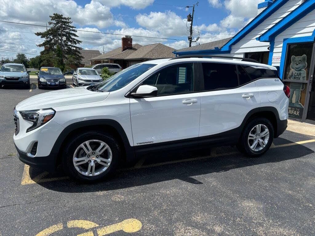 2021 GMC Terrain SLE — photo 1 of 1