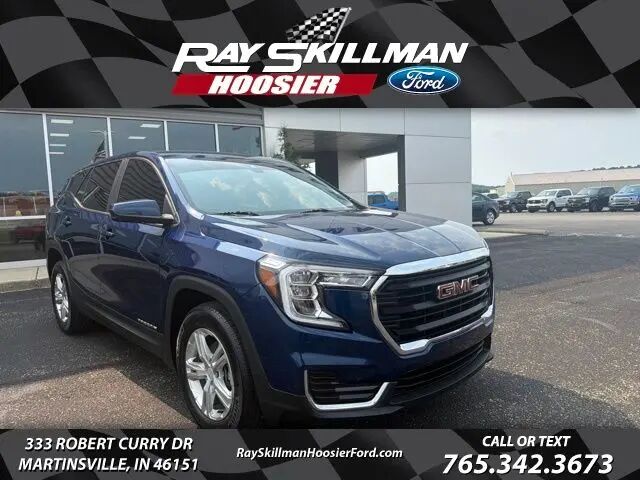 2022 GMC Terrain SLE — photo 1 of 26