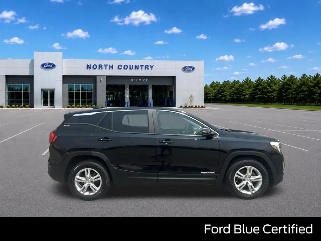 2021 GMC Terrain SLE — photo 1 of 95
