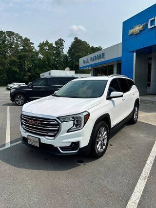 2024 GMC Terrain SLT — photo 1 of 7