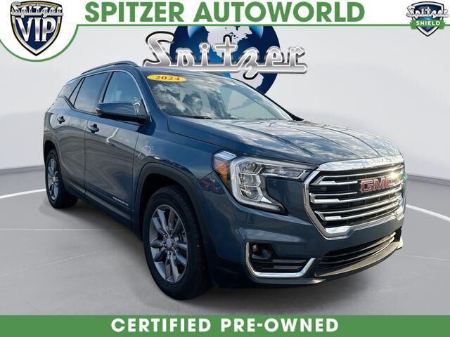 2024 GMC Terrain SLT — photo 1 of 13