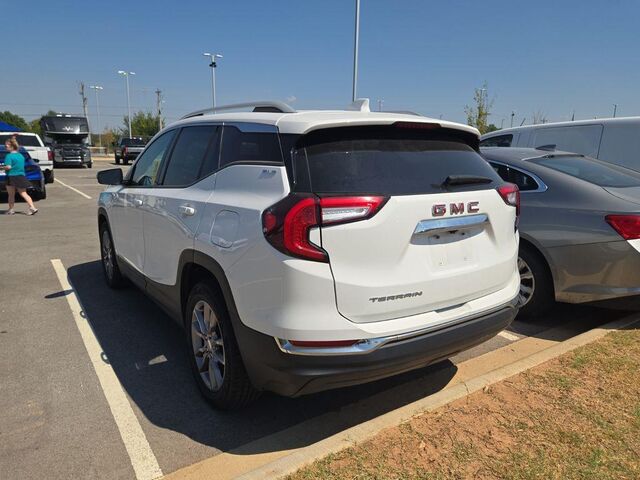 2024 GMC Terrain SLT