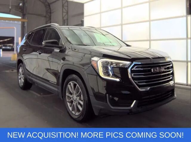 2023 GMC Terrain SLT — photo 1 of 6