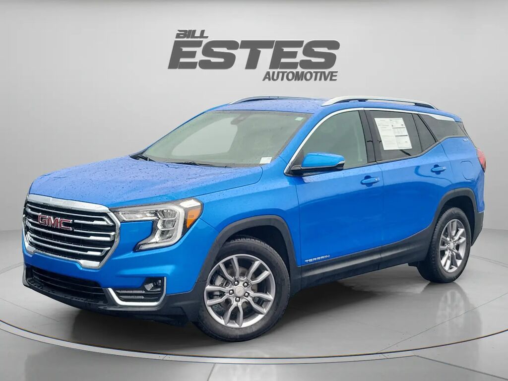 2024 GMC Terrain SLT — photo 1 of 26