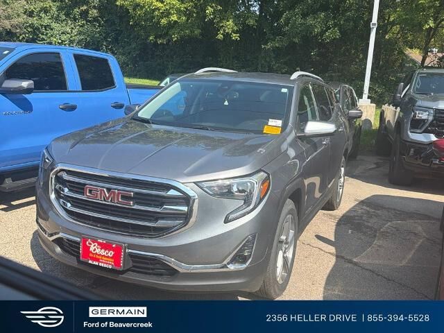 2020 GMC Terrain SLT — photo 1 of 26