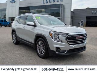 2022 GMC Terrain SLT — photo 1 of 13