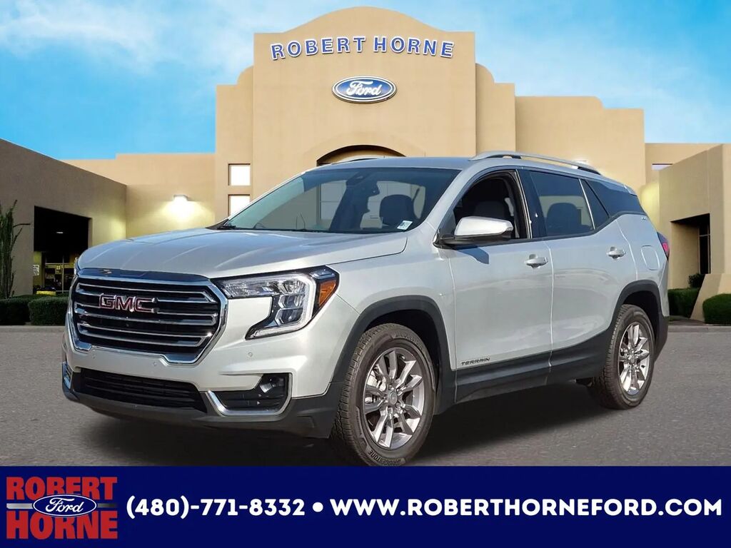 2022 GMC Terrain SLT — photo 1 of 13