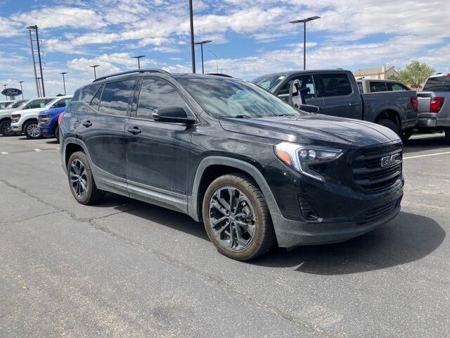 2020 GMC Terrain SLT — photo 1 of 28