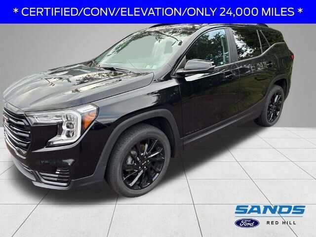 2023 GMC Terrain SLE — photo 1 of 13
