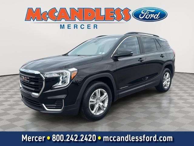 2023 GMC Terrain SLE — photo 1 of 11