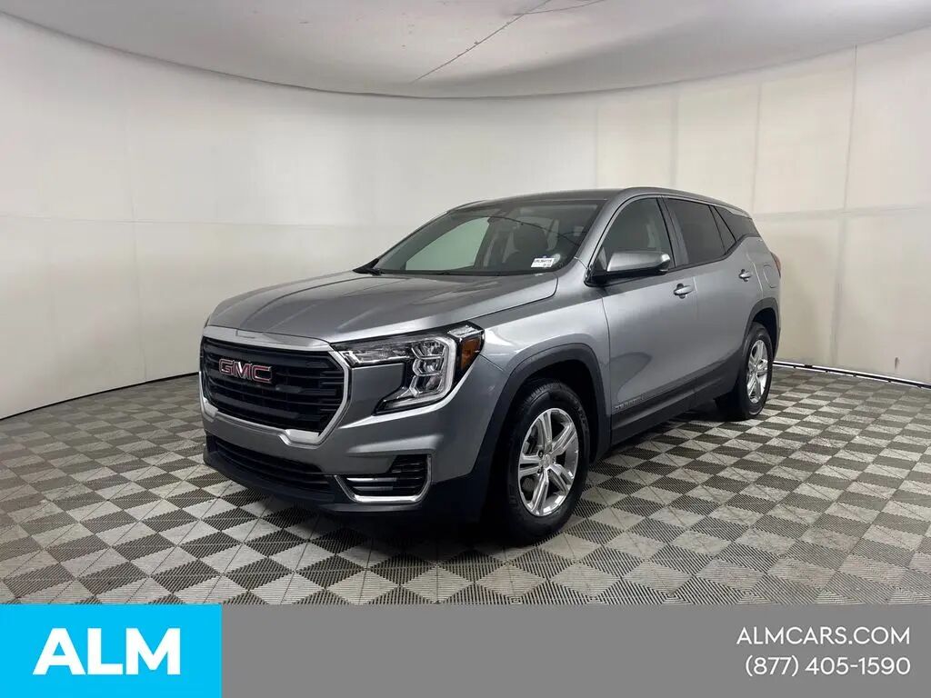 2024 GMC Terrain SLE — photo 1 of 10
