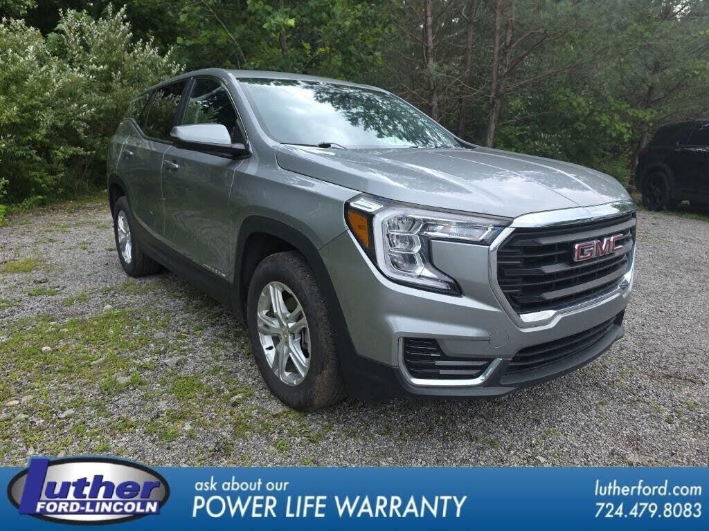 2023 GMC Terrain SLE — photo 1 of 2