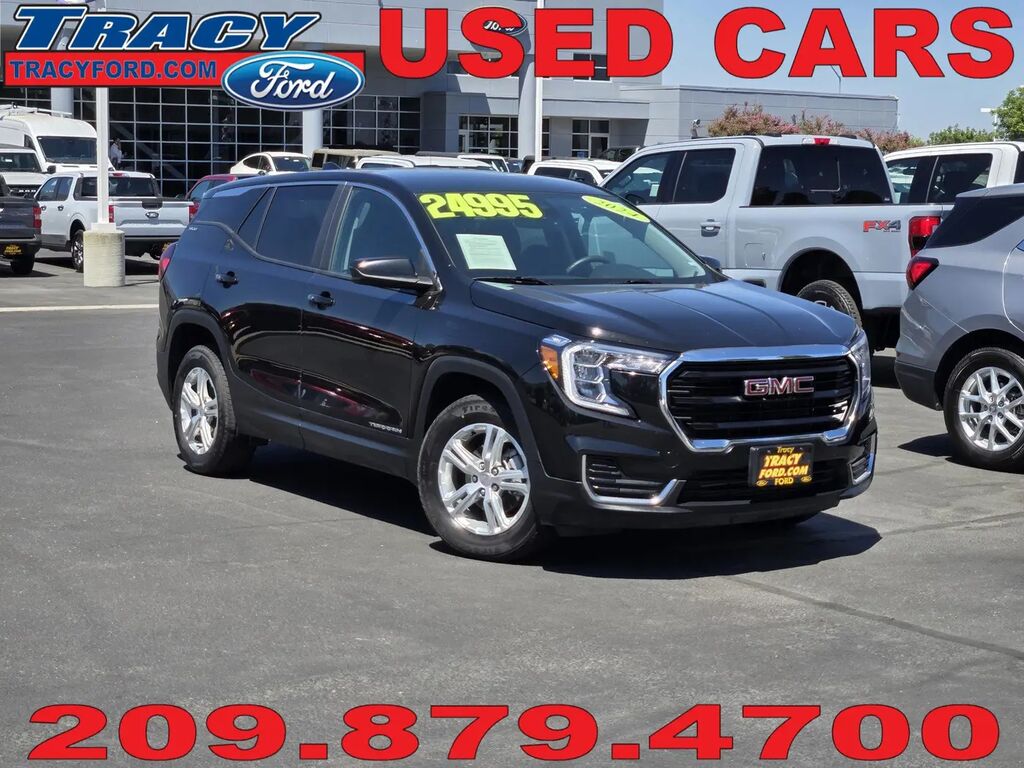 2024 GMC Terrain SLE — photo 1 of 14