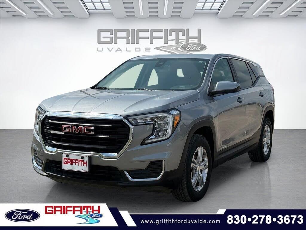 2024 GMC Terrain SLE — photo 1 of 1