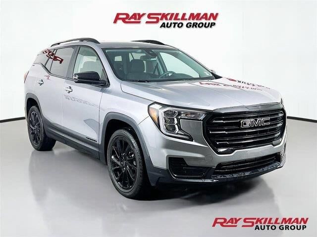 2024 GMC Terrain SLE — photo 1 of 9