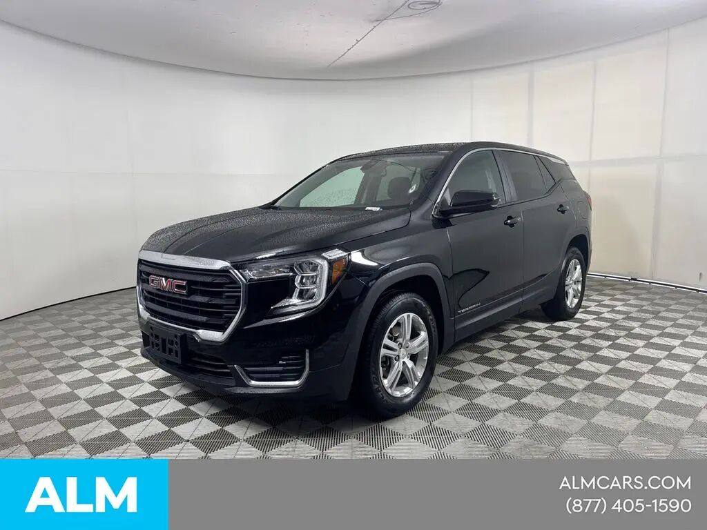 2024 GMC Terrain SLE — photo 1 of 10