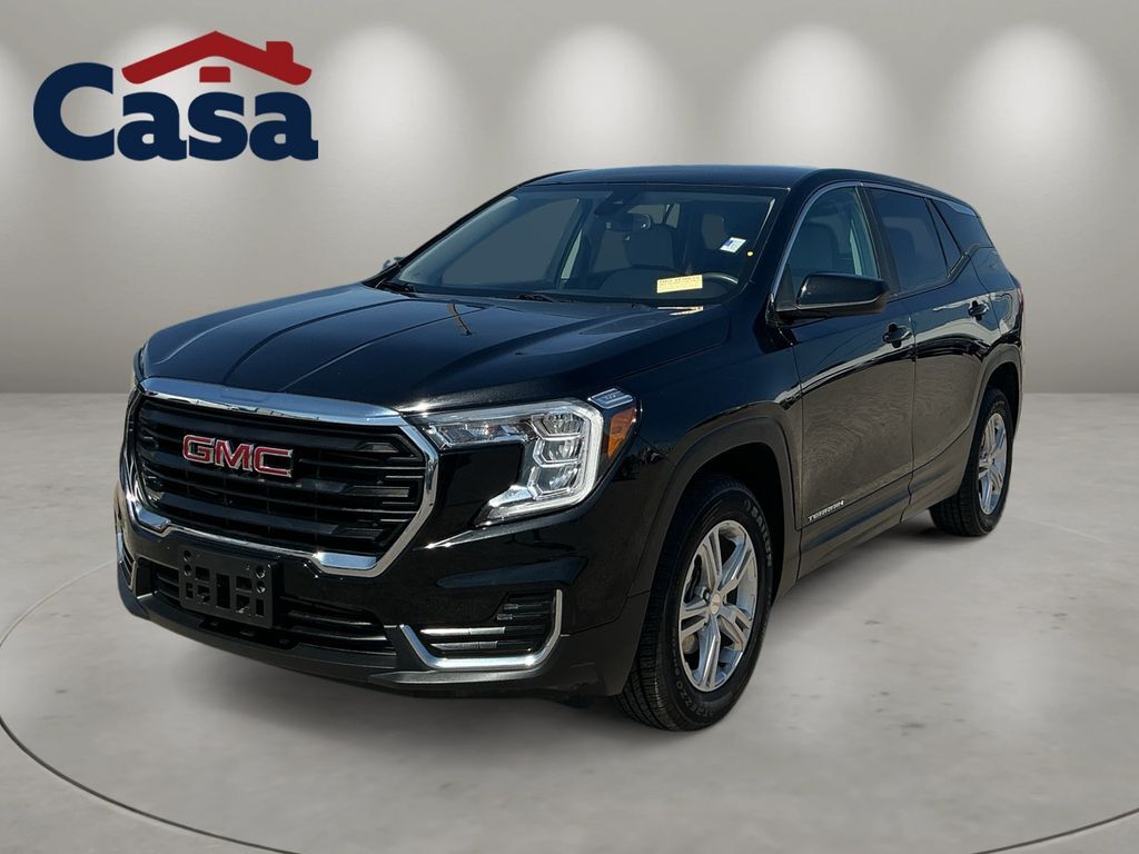 2024 GMC Terrain SLE — photo 1 of 13