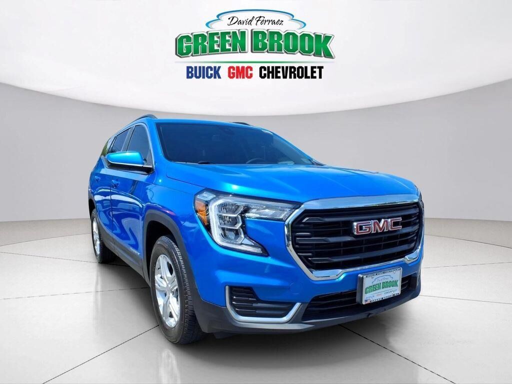 2024 GMC Terrain SLE — photo 1 of 14