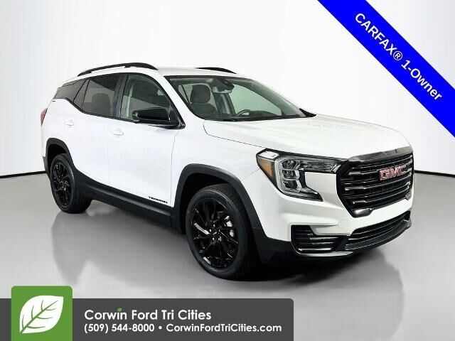 2023 GMC Terrain SLE — photo 1 of 26