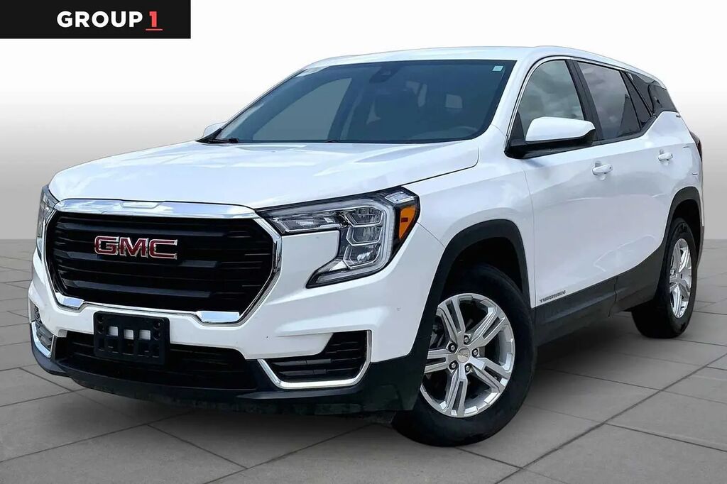 2024 GMC Terrain SLE — photo 1 of 23