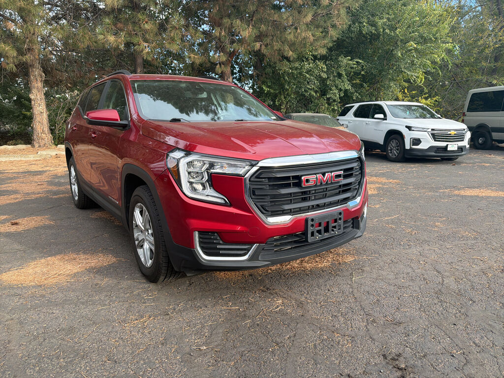 2022 GMC Terrain — photo 1 of 1