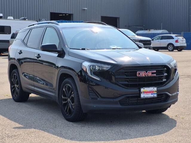 2020 GMC Terrain SLE — photo 1 of 26