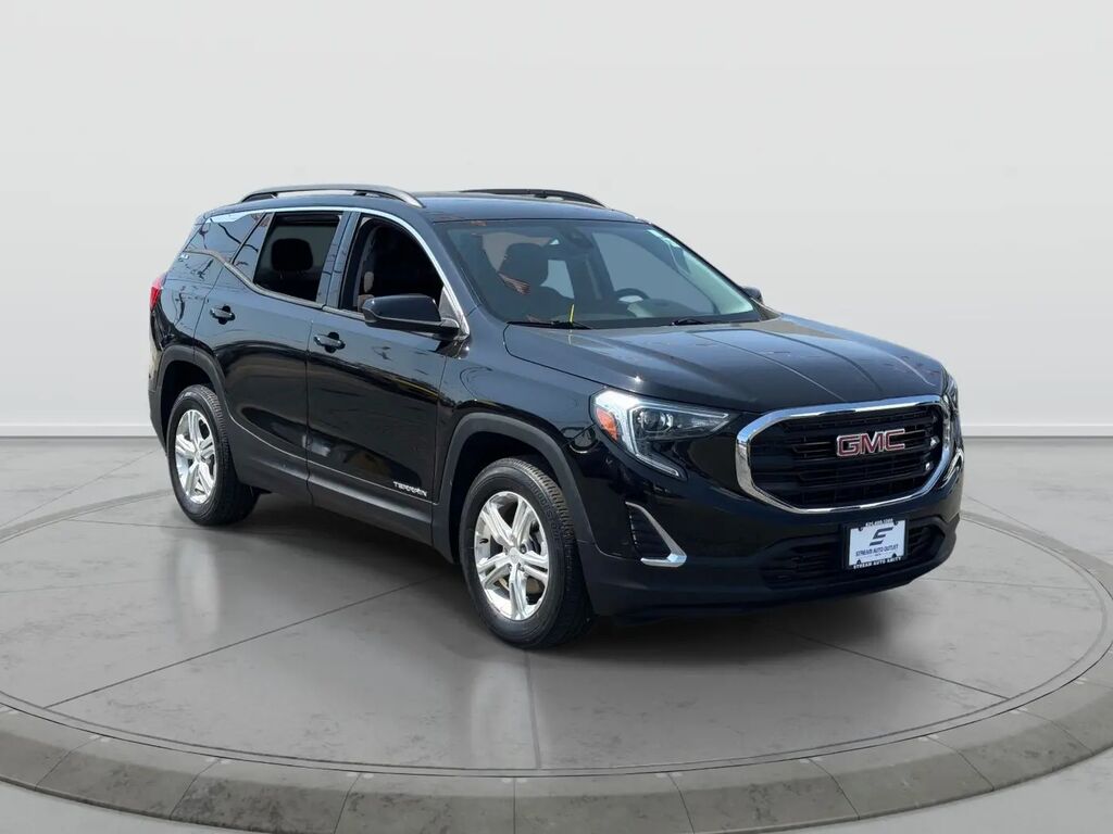 2020 GMC Terrain SLE — photo 1 of 27