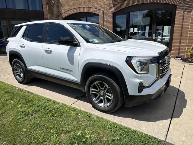 2026 GMC Terrain Elevation — photo 1 of 36