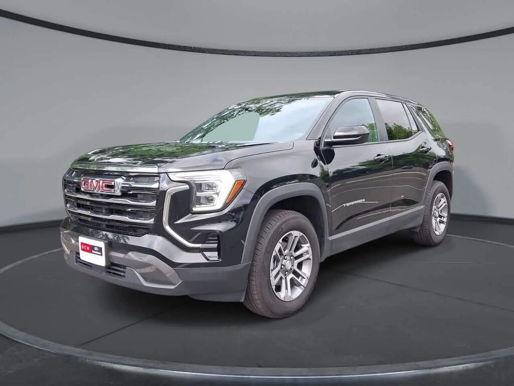 2026 GMC Terrain Elevation — photo 1 of 13