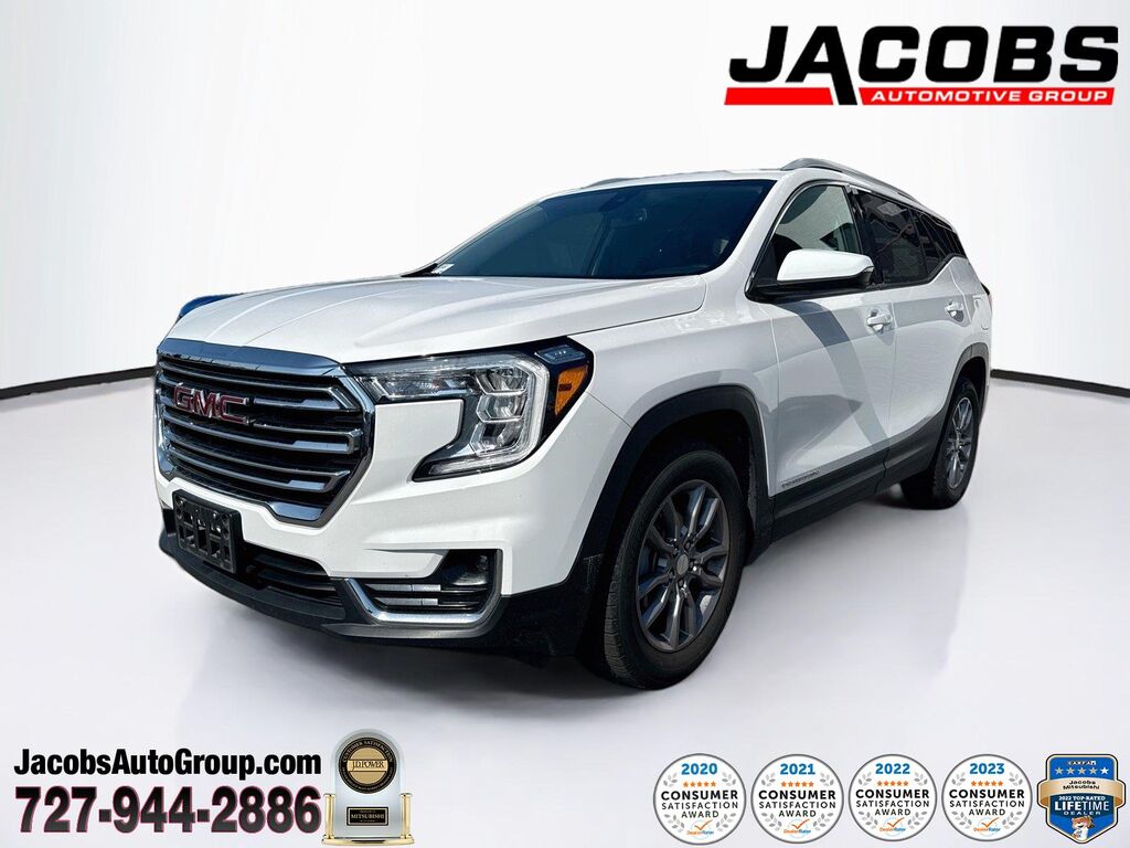 2024 GMC Terrain SLT — photo 1 of 13