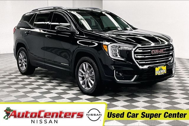 2024 GMC Terrain SLT — photo 1 of 9
