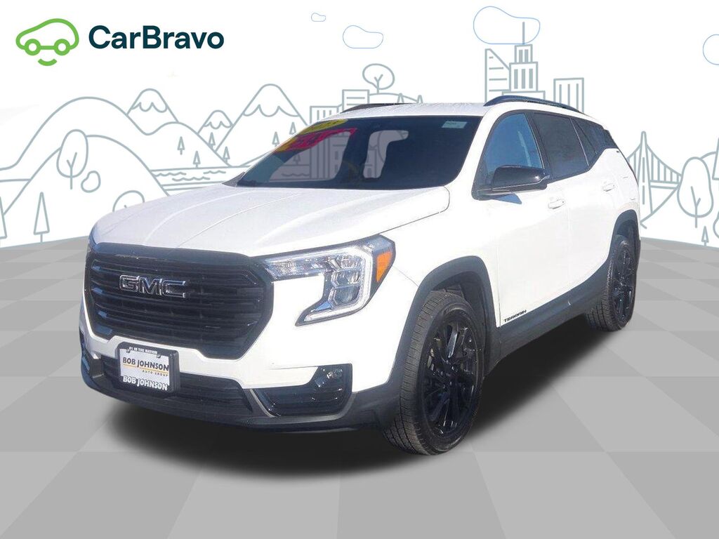 2023 GMC Terrain SLT — photo 1 of 7