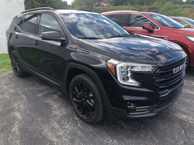 2023 GMC Terrain SLT