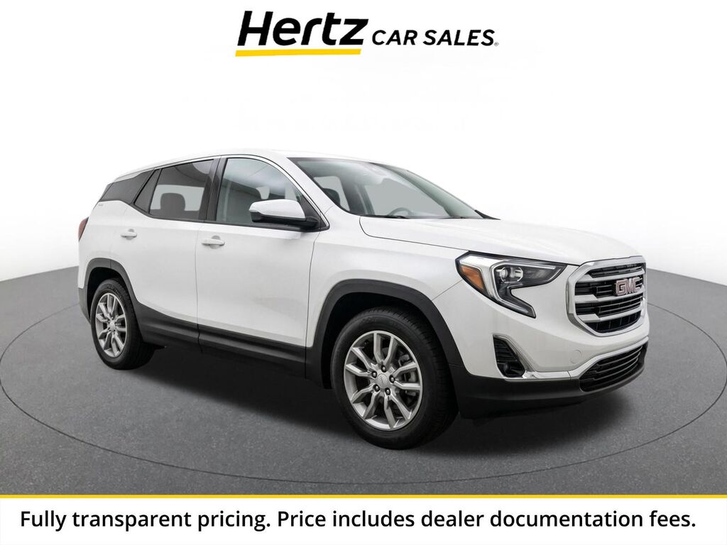 2024 GMC Terrain SLT — photo 1 of 10