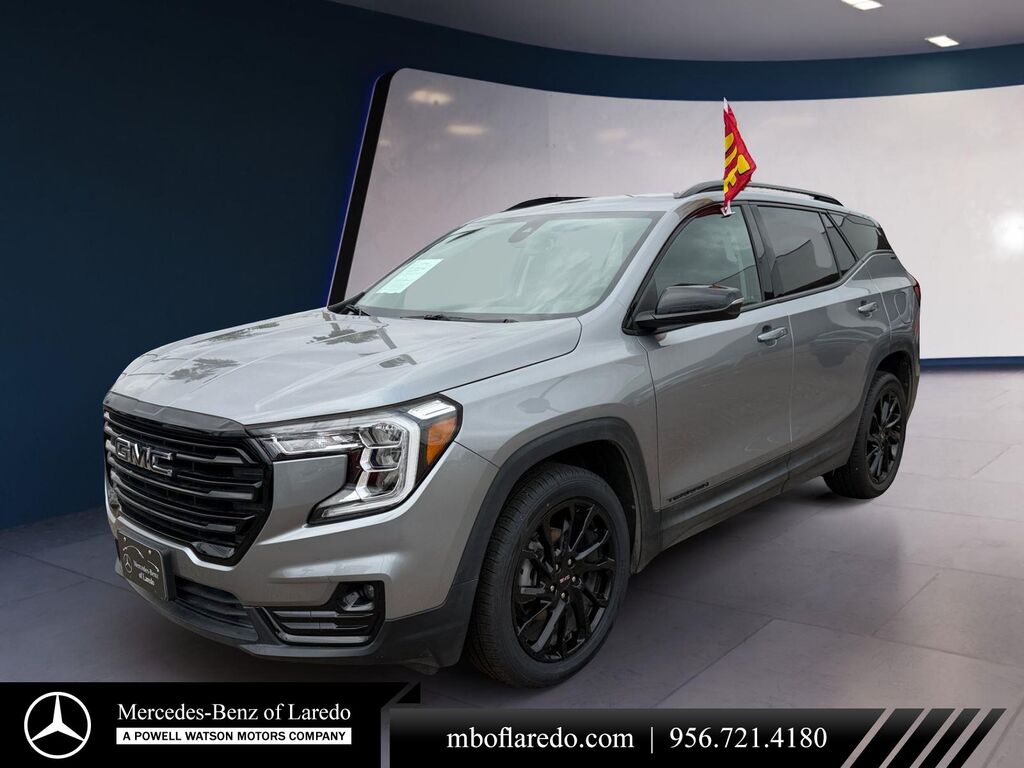 2024 GMC Terrain SLT — photo 1 of 13