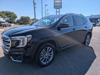 2024 GMC Terrain SLT — photo 1 of 19