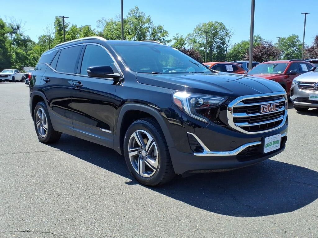 2018 GMC Terrain SLT — photo 1 of 14