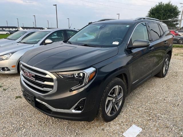 2020 GMC Terrain SLT — photo 1 of 26