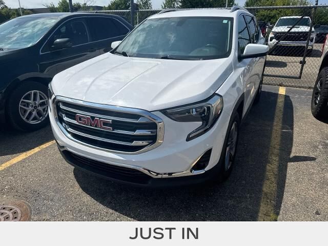2019 GMC Terrain SLT — photo 1 of 13