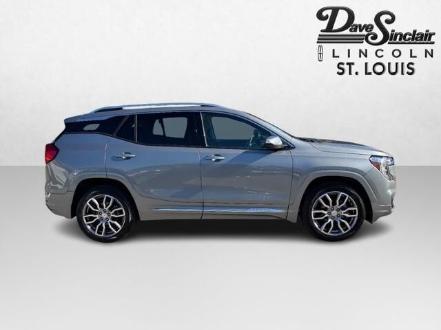 2023 GMC Terrain Denali