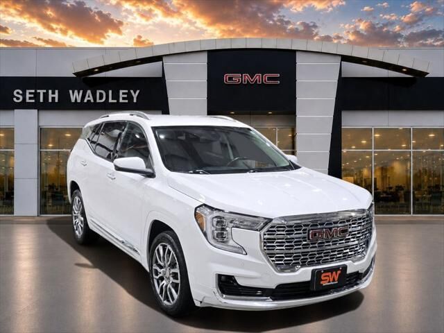 2024 GMC Terrain Denali