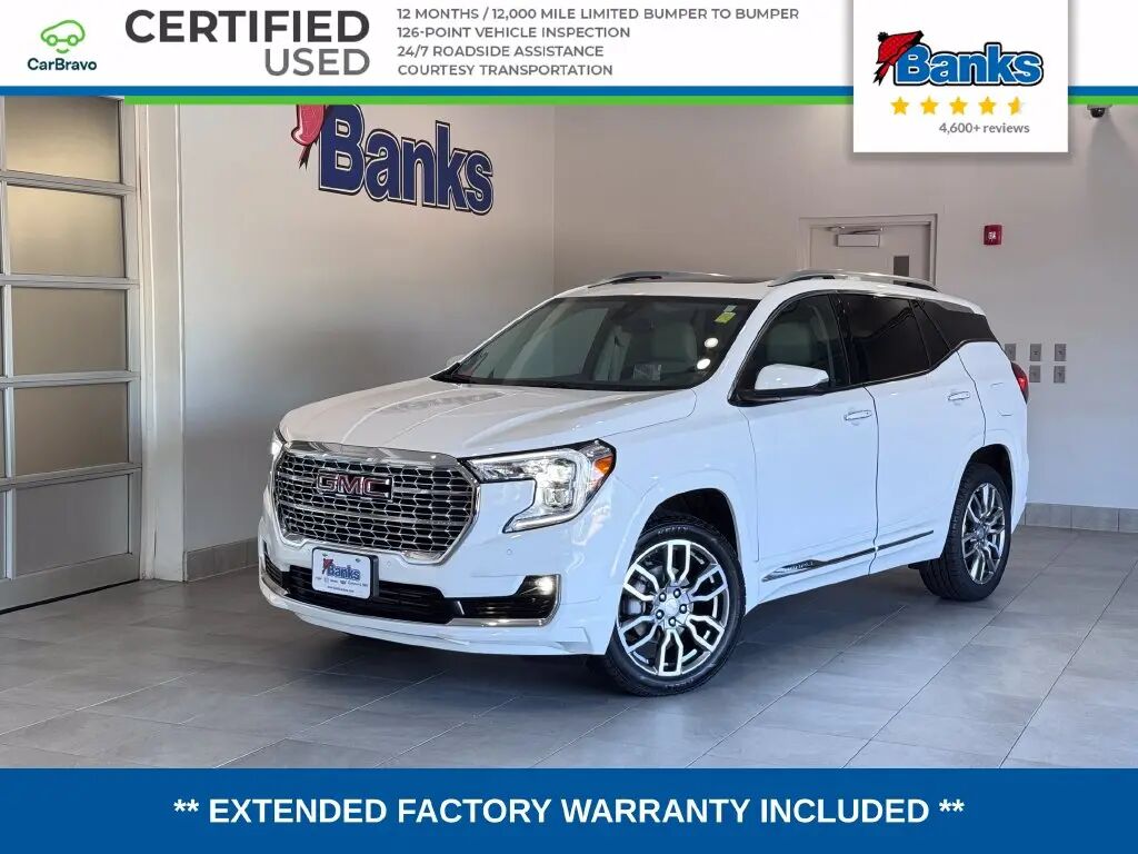 2023 GMC Terrain Denali — photo 1 of 13