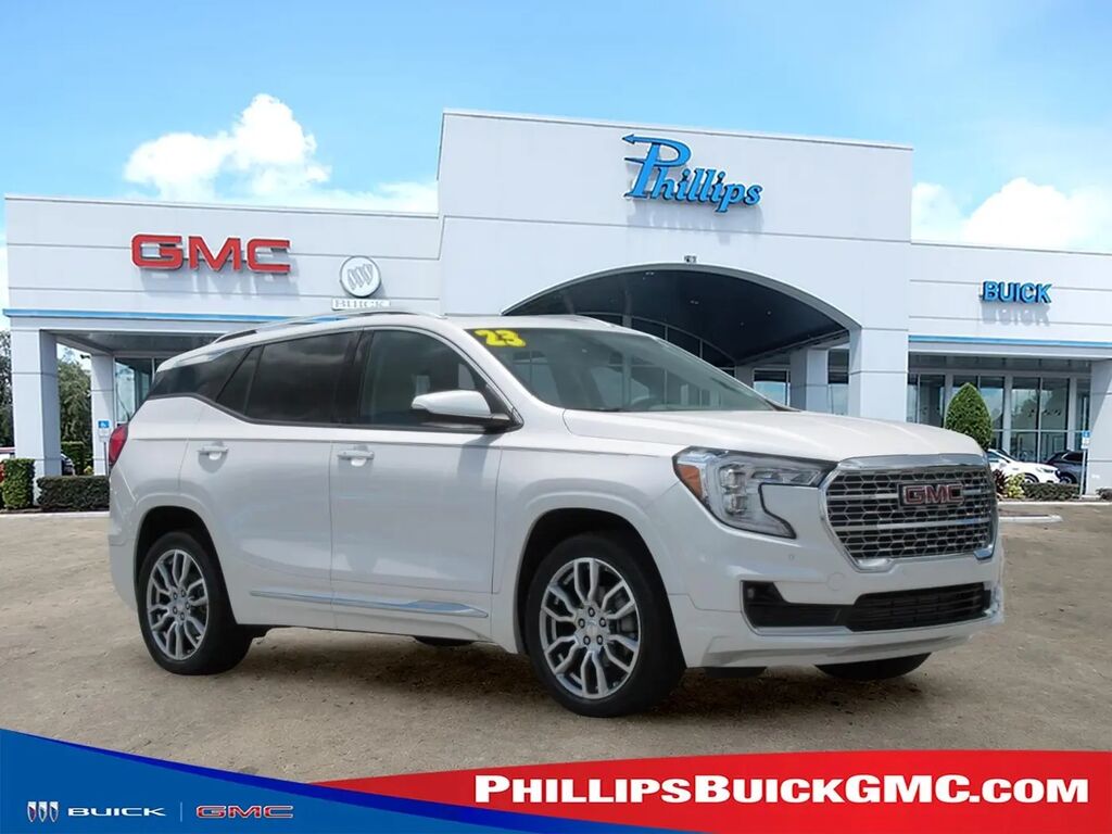 2023 GMC Terrain Denali — photo 1 of 13