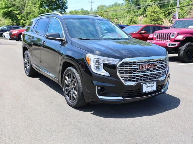 2022 GMC Terrain Denali