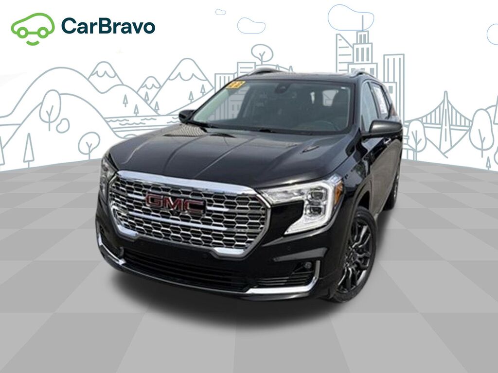 2022 GMC Terrain Denali — photo 1 of 7